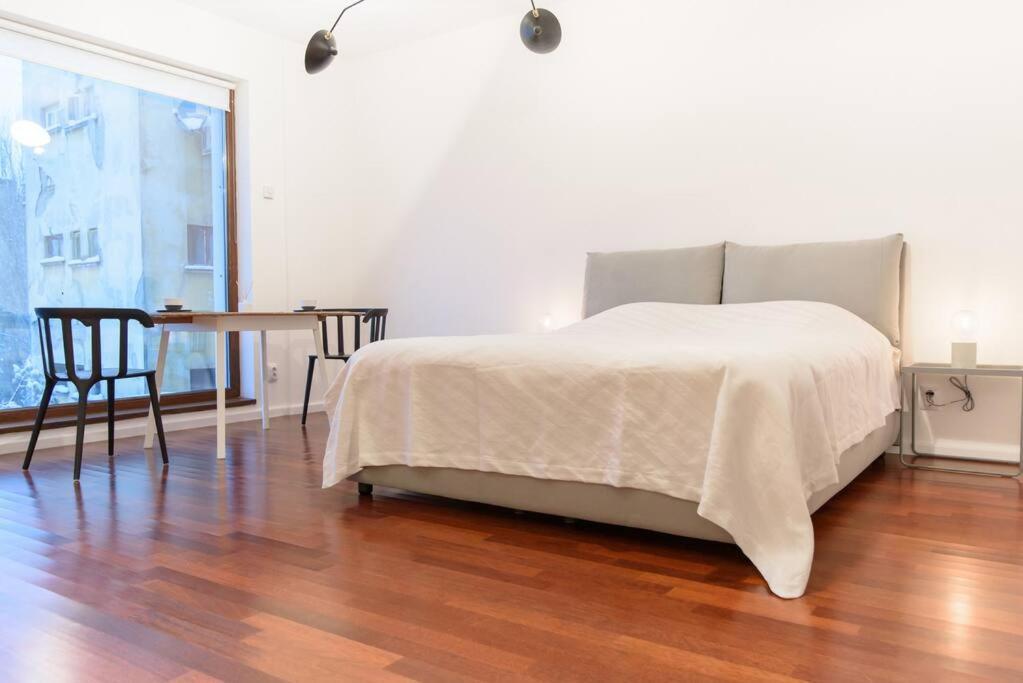 Bianco 19 - Central Studio Universitate - Old Town Bukarest Exterior foto